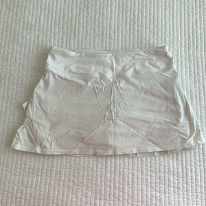 Lululemon white skirt